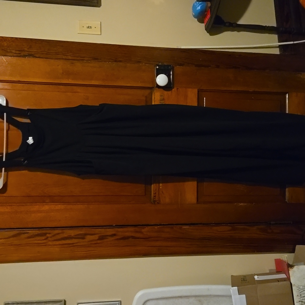 Halara womens black jumpsuit only wore once! Size large